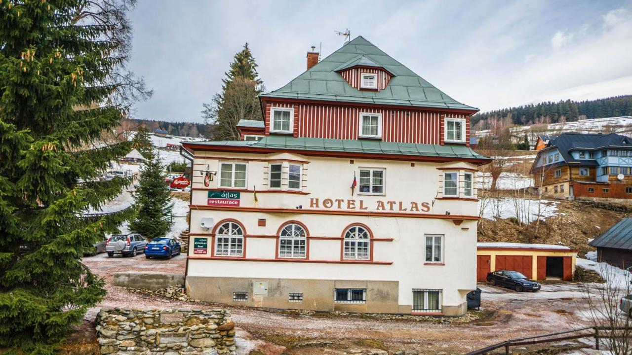 Hotel Atlas Pec pod Sněžkou Eksteriør bilde